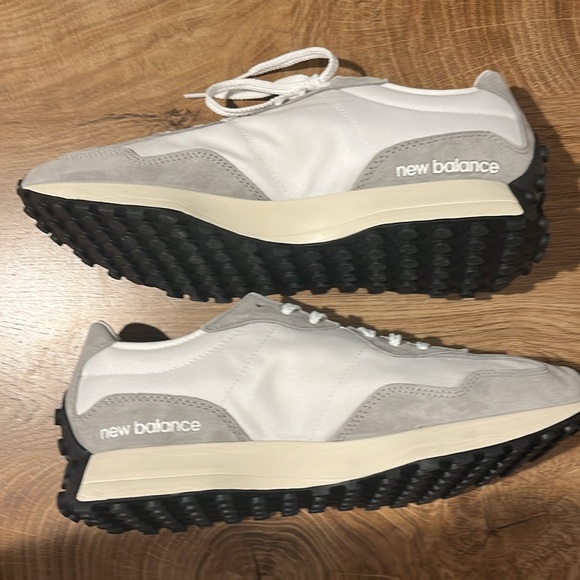 New Balance 327 Grateful Grey Men’s size 12 - Picture 4 of 6